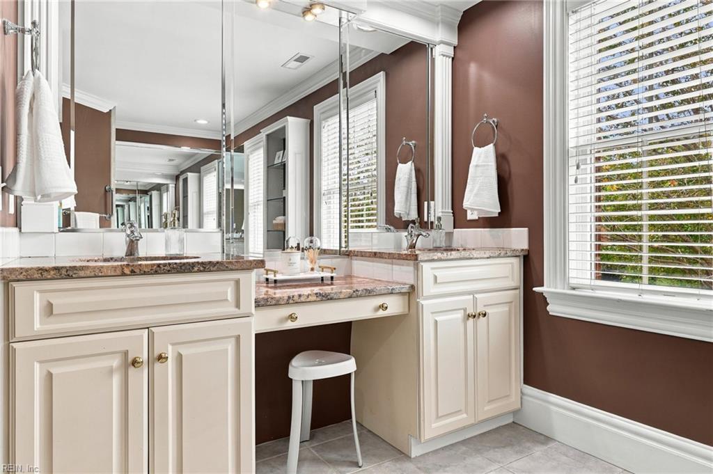 2569 Lotus Creek Dr Property Photo 23