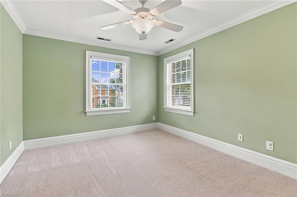 2569 Lotus Creek Dr Property Photo 28