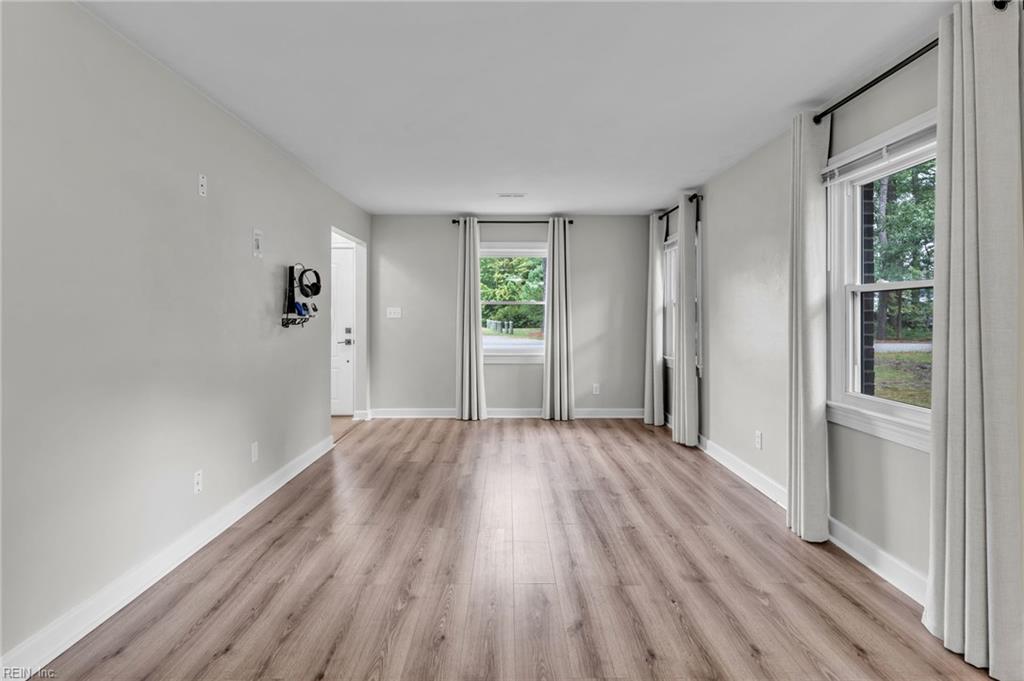 109 Causeway Dr Property Photo 9