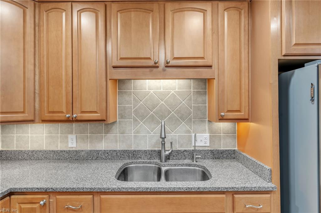 109 Causeway Dr Property Photo 22