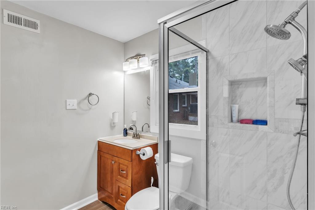 109 Causeway Dr Property Photo 31