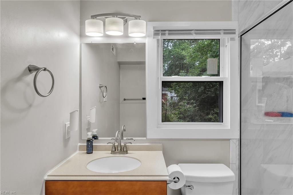109 Causeway Dr Property Photo 32