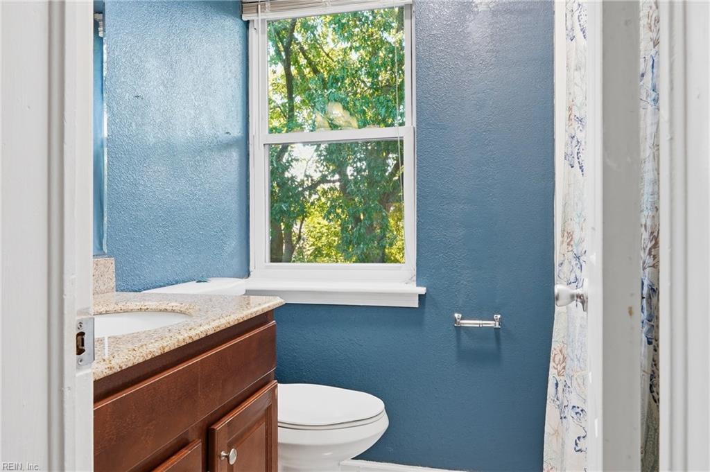 1008 Bennington Rd Property Photo 15