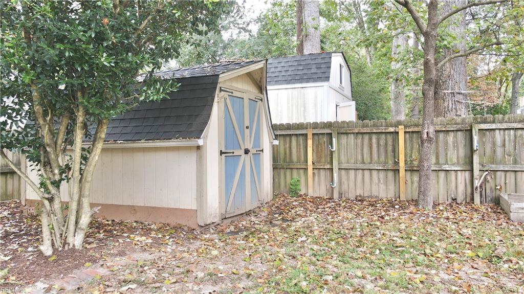 809 Sheraton Dr Property Photo 27