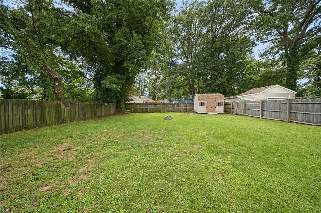7611 Macdonald Rd Property Photo 33