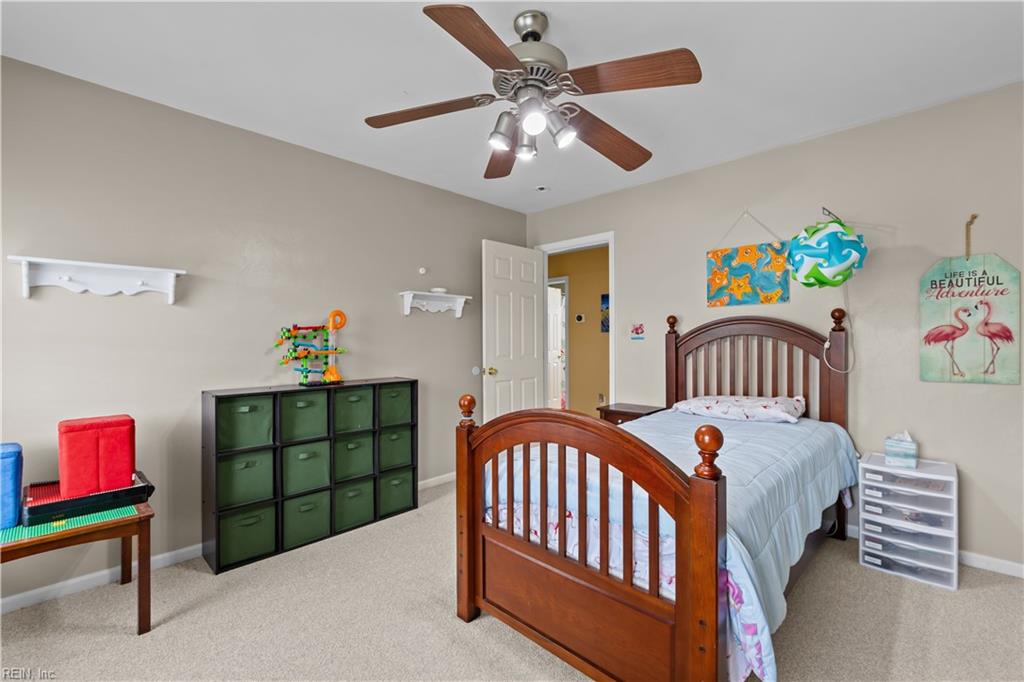 109 Castle Ct Property Photo 28