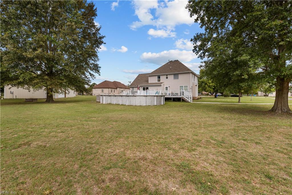 109 Castle Ct Property Photo 33