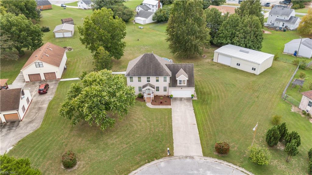 109 Castle Ct Property Photo 46