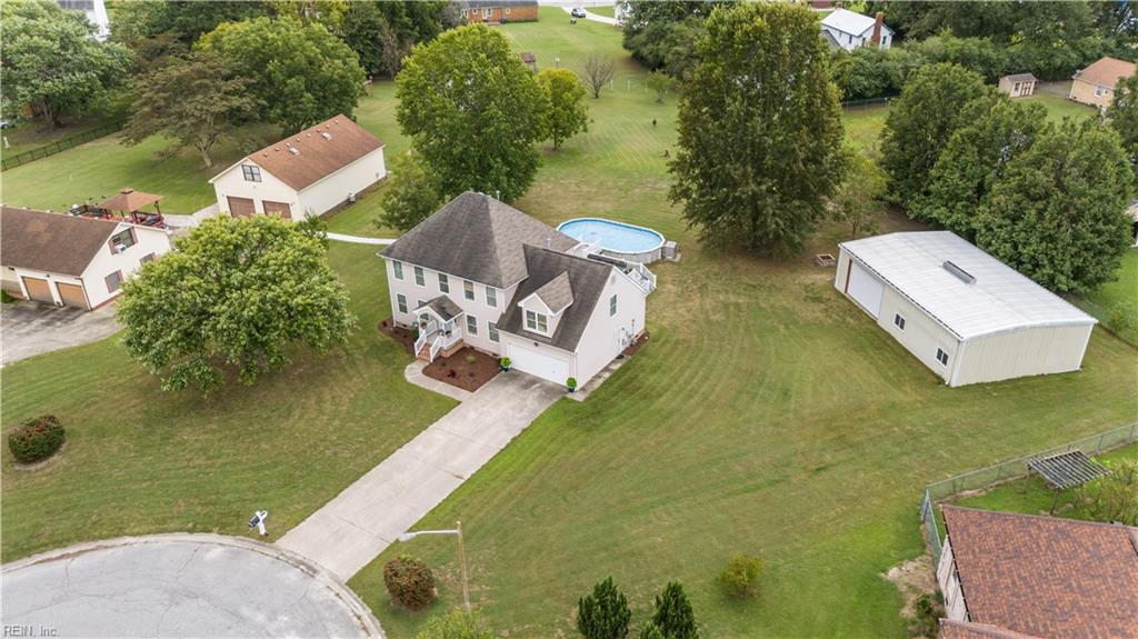 109 Castle Ct Property Photo 47
