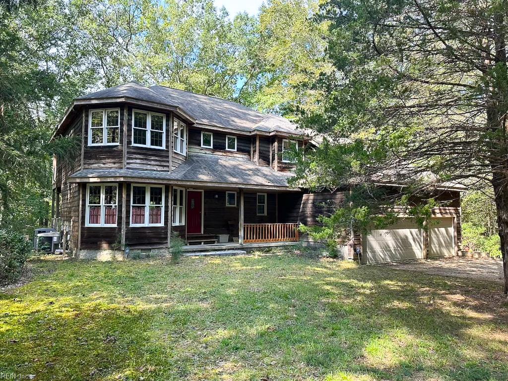 15157 Hilltop Ln Property Photo 1