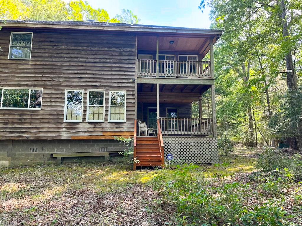 15157 Hilltop Ln Property Photo 6