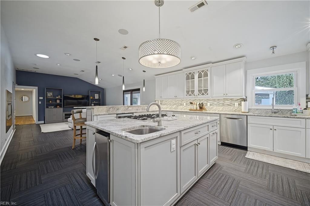 4400 Chandler Ln Property Photo 12