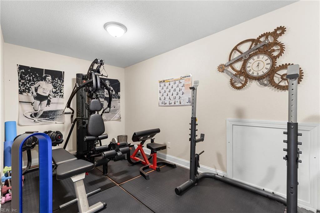 2309 Valle Rio Way Property Photo 33