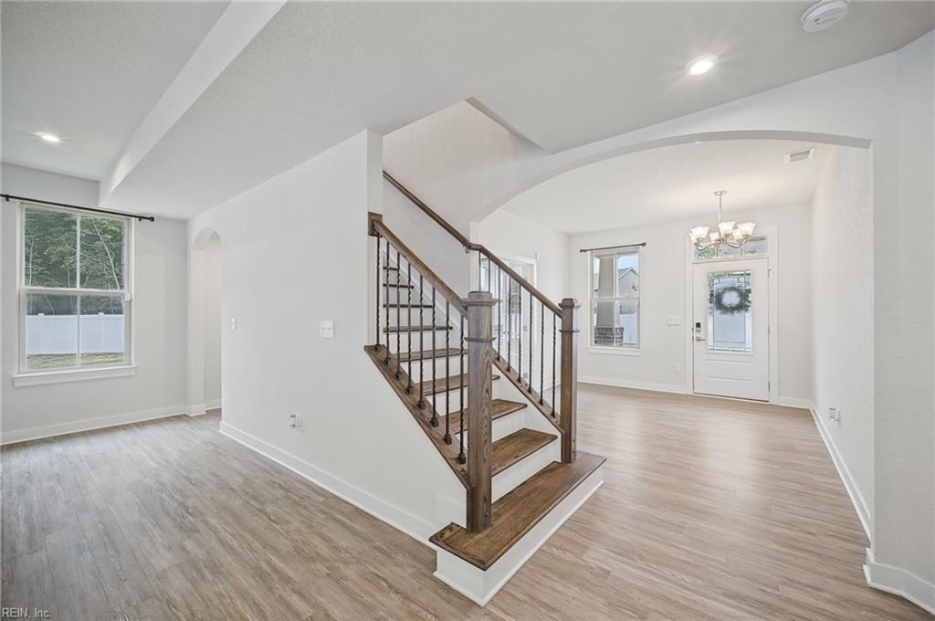 141 Declaration Ln Property Photo 8