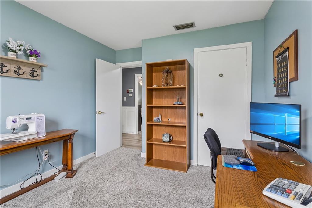 616 Whitechapel Dr Property Photo 18