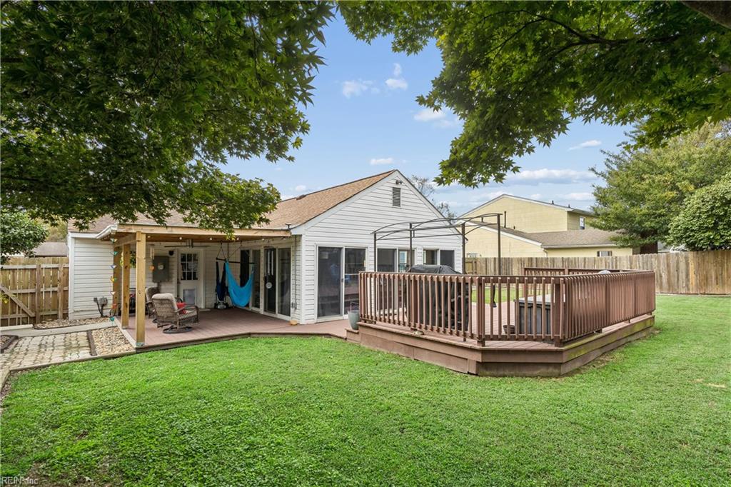 616 Whitechapel Dr Property Photo 25