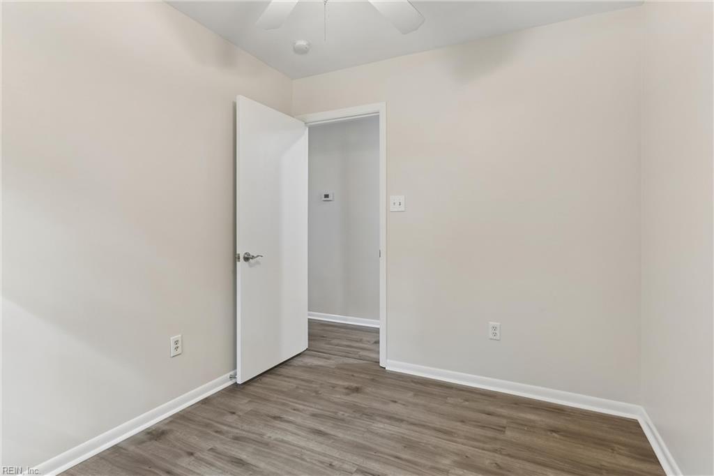 205 Wharf Row Property Photo 12