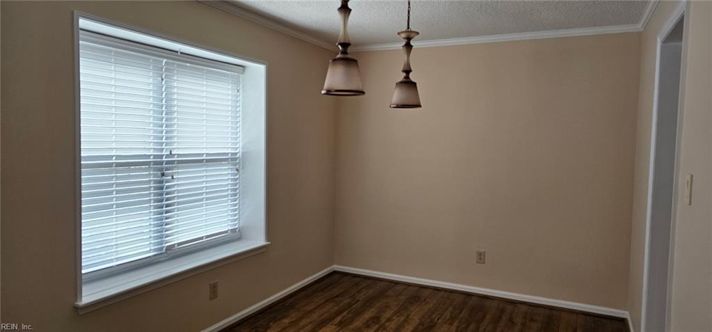 925 N Scarlet Oak Ct Property Photo 8