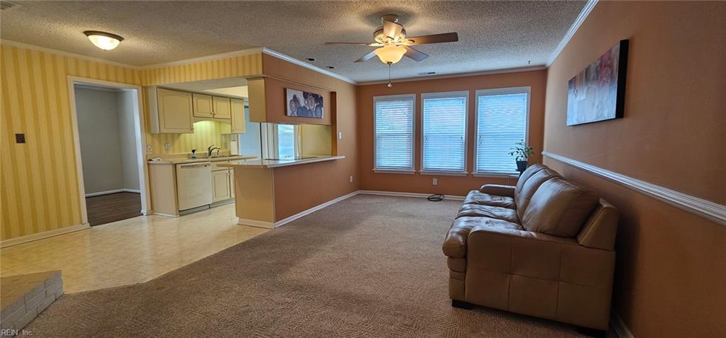925 N Scarlet Oak Ct Property Photo 12