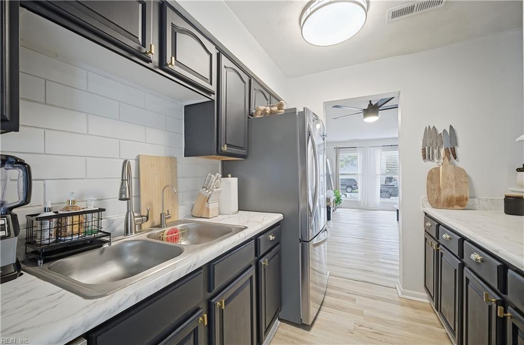 3636 Chimney Creek Dr Property Photo 11
