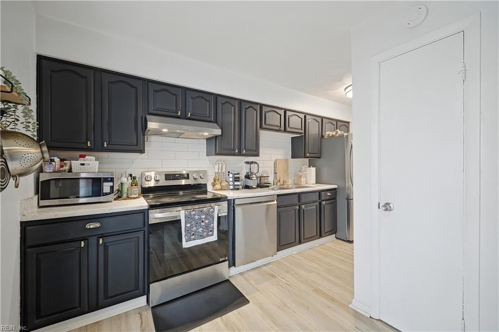 3636 Chimney Creek Dr Property Photo 13