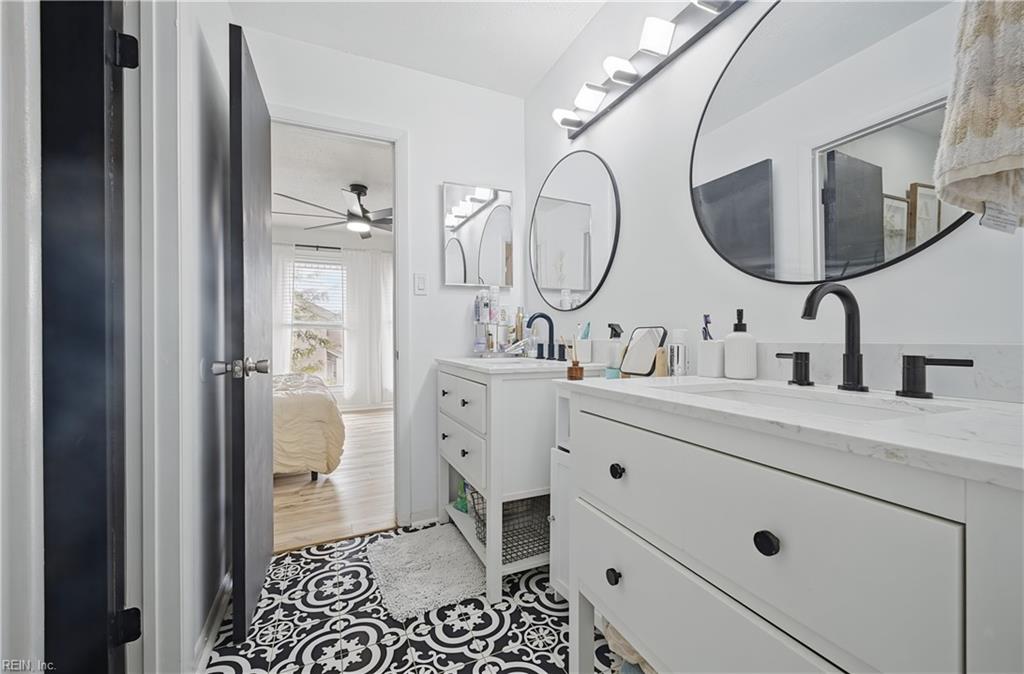 3636 Chimney Creek Dr Property Photo 27