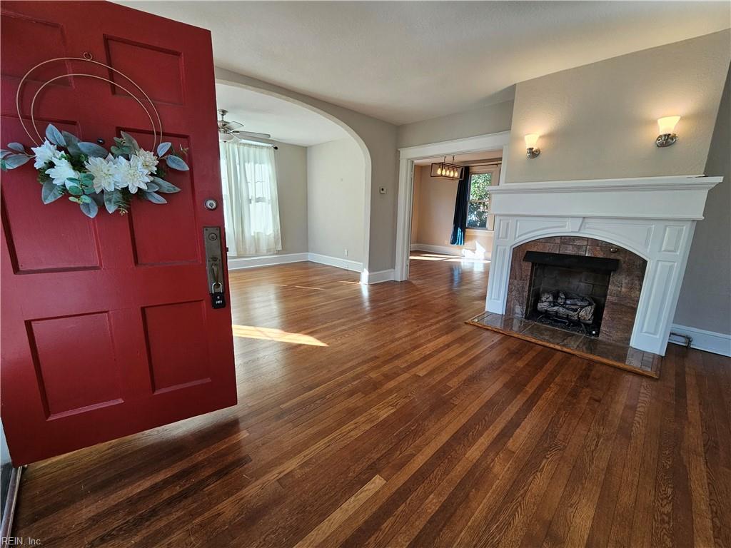 1812 Canton Ave Property Photo 2