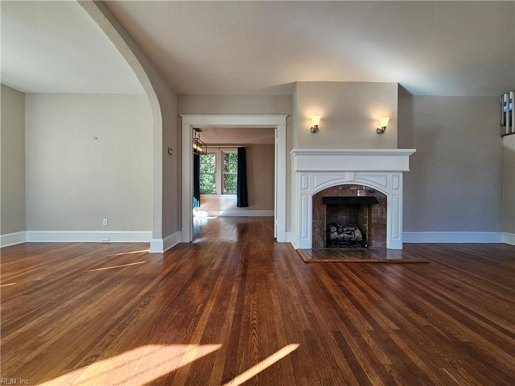 1812 Canton Ave Property Photo 3