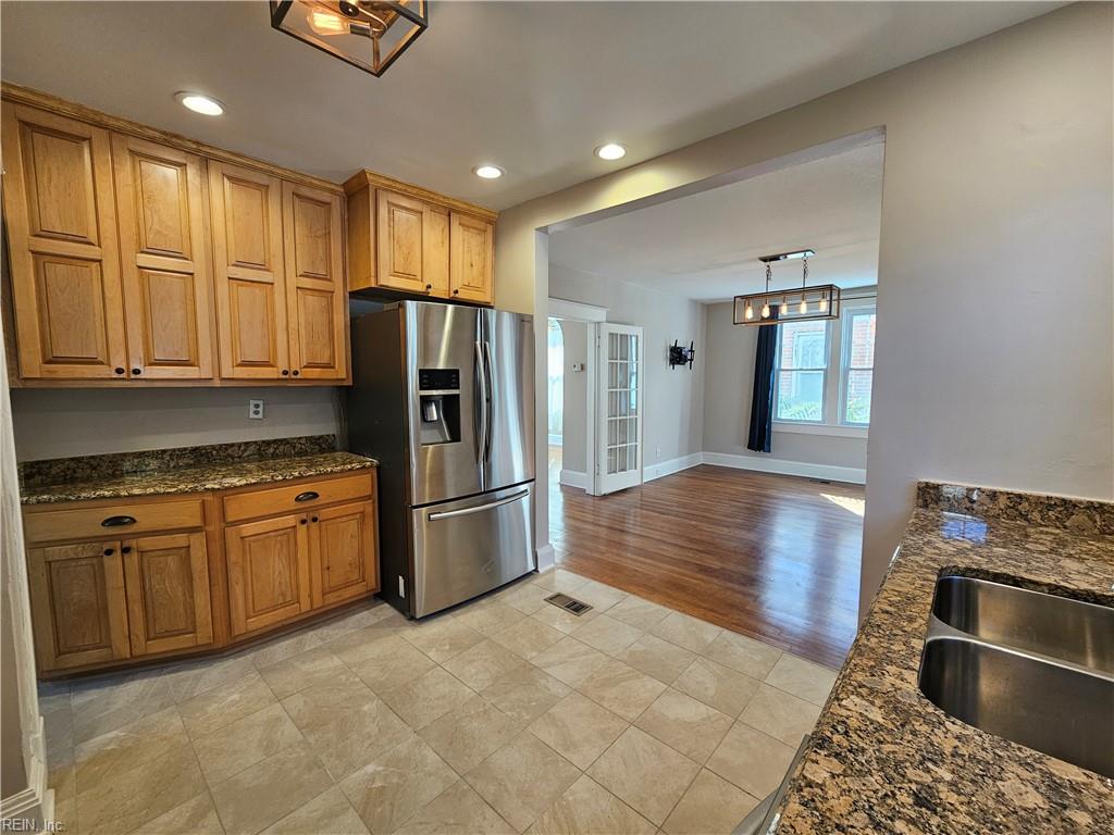 1812 Canton Ave Property Photo 9