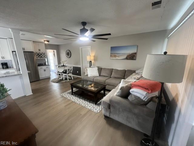 309 Joan Ter Property Photo 3