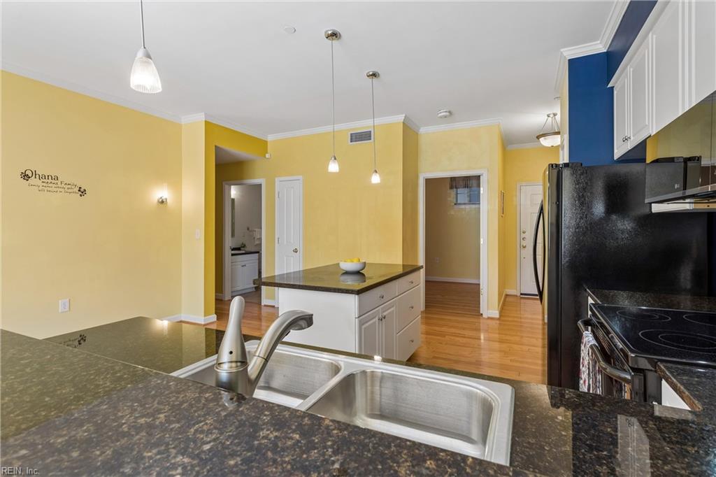 230 Nat Turner Blvd S Property Photo 11