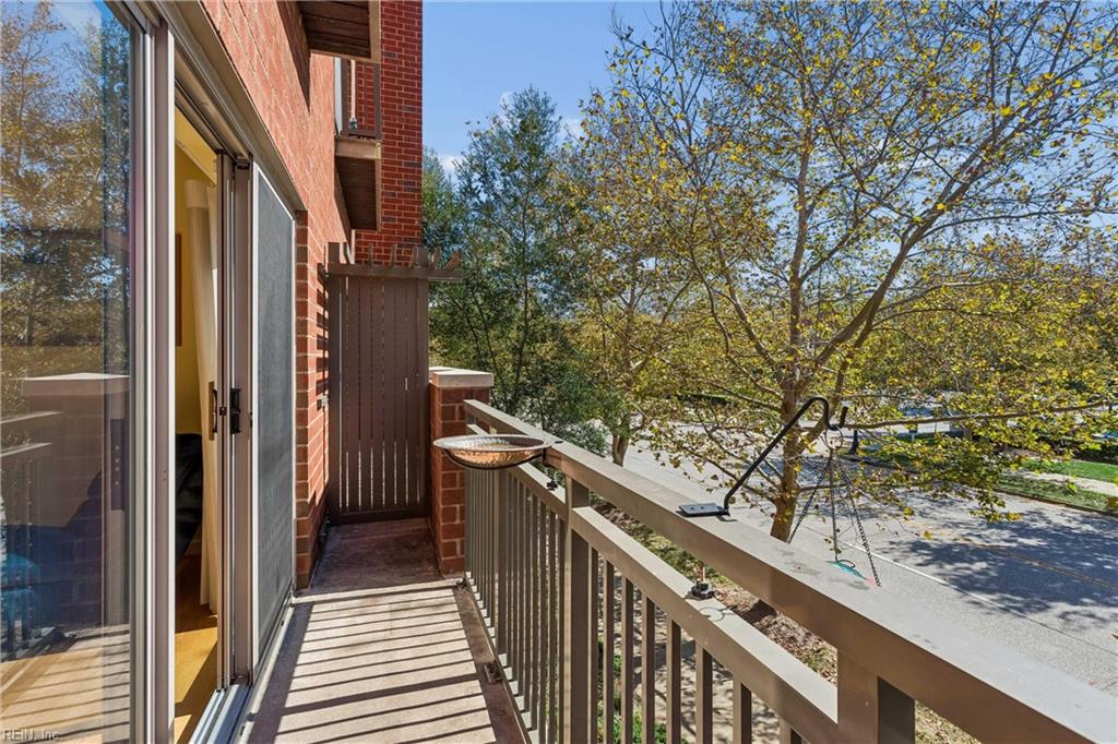 230 Nat Turner Blvd S Property Photo 35