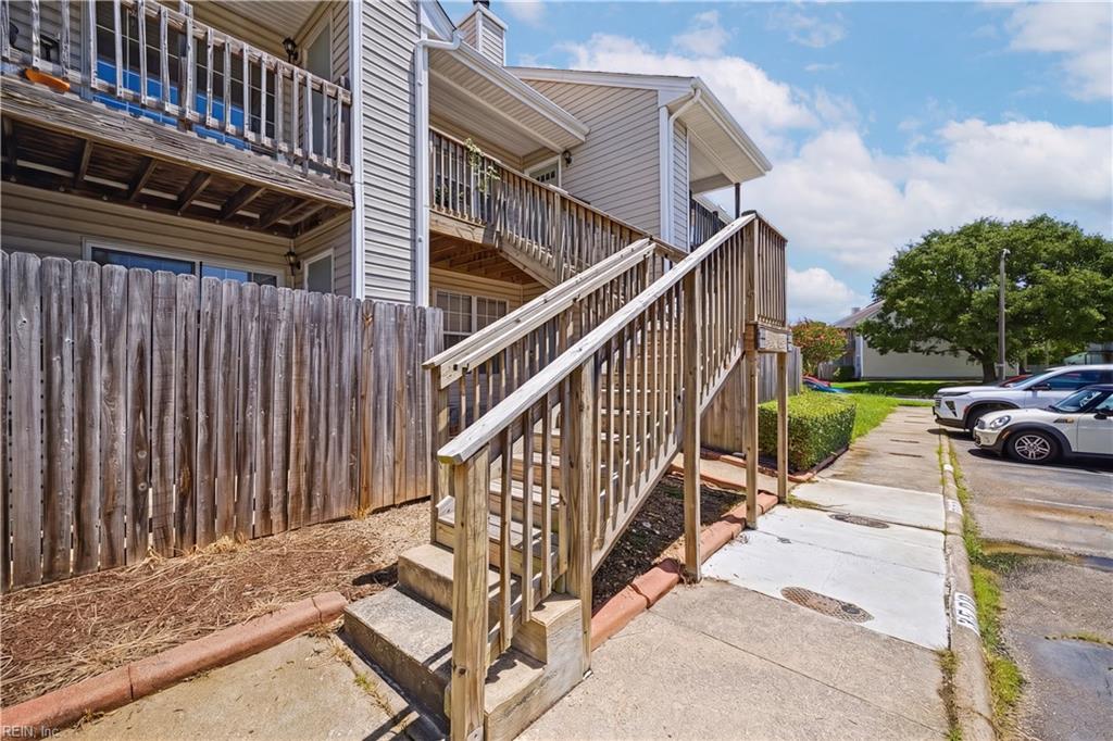3506 Markham Ct Property Photo 2