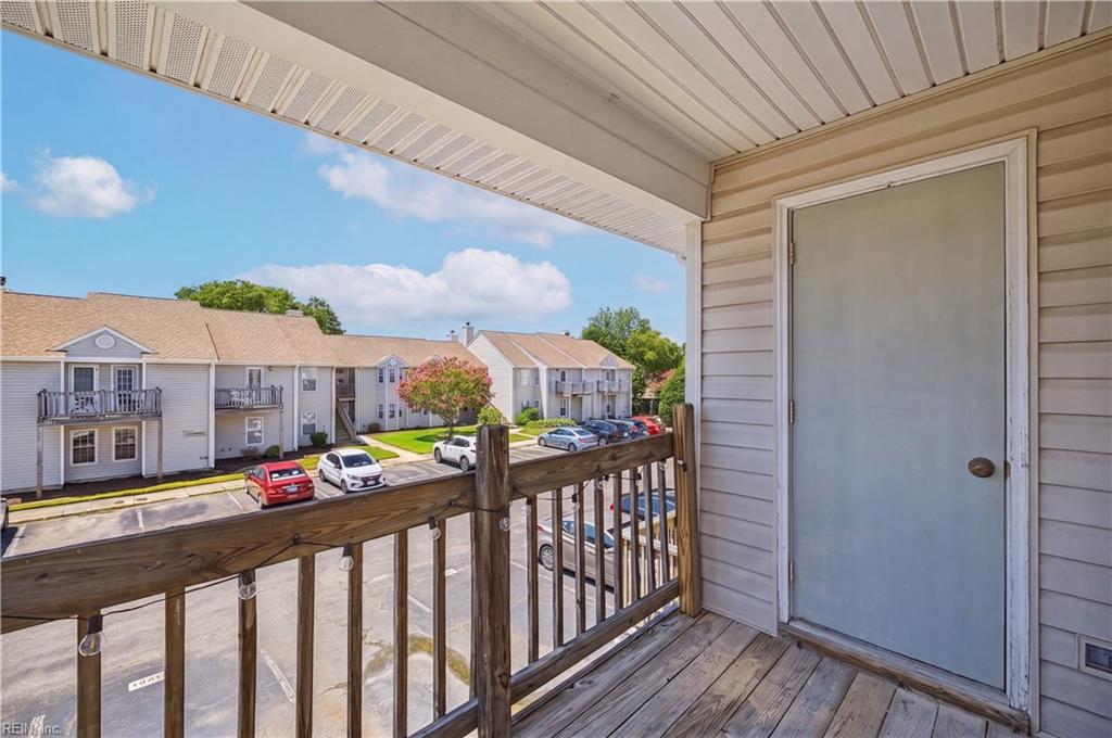 3506 Markham Ct Property Photo 11