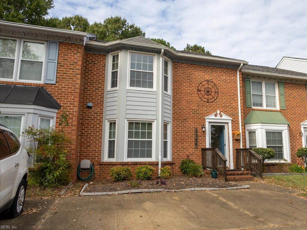 5304 Brookstone Ln Property Photo 3