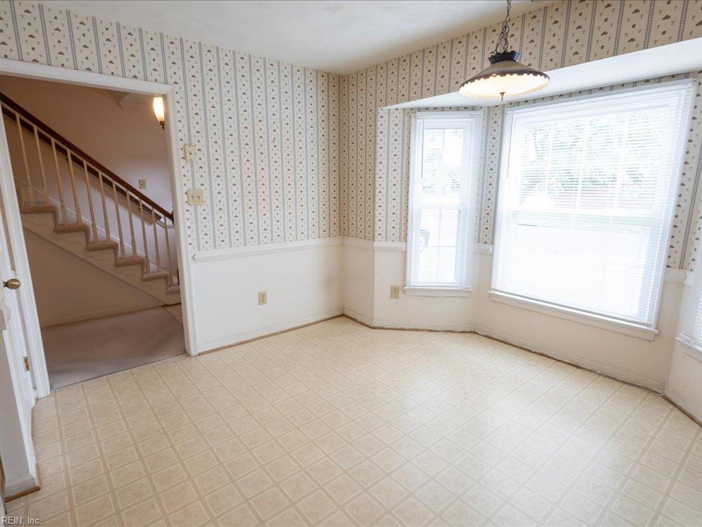 5304 Brookstone Ln Property Photo 8