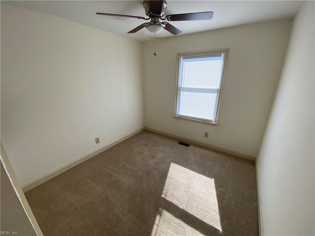 1809 Hearthside Ct Property Photo 18
