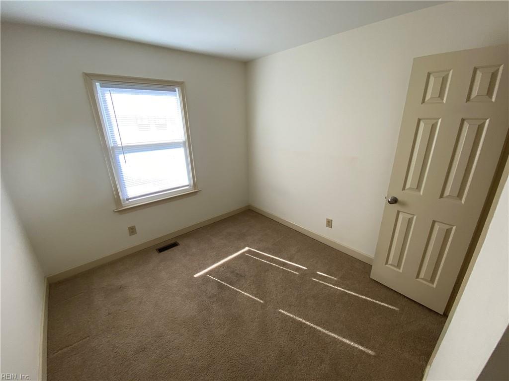 1809 Hearthside Ct Property Photo 19