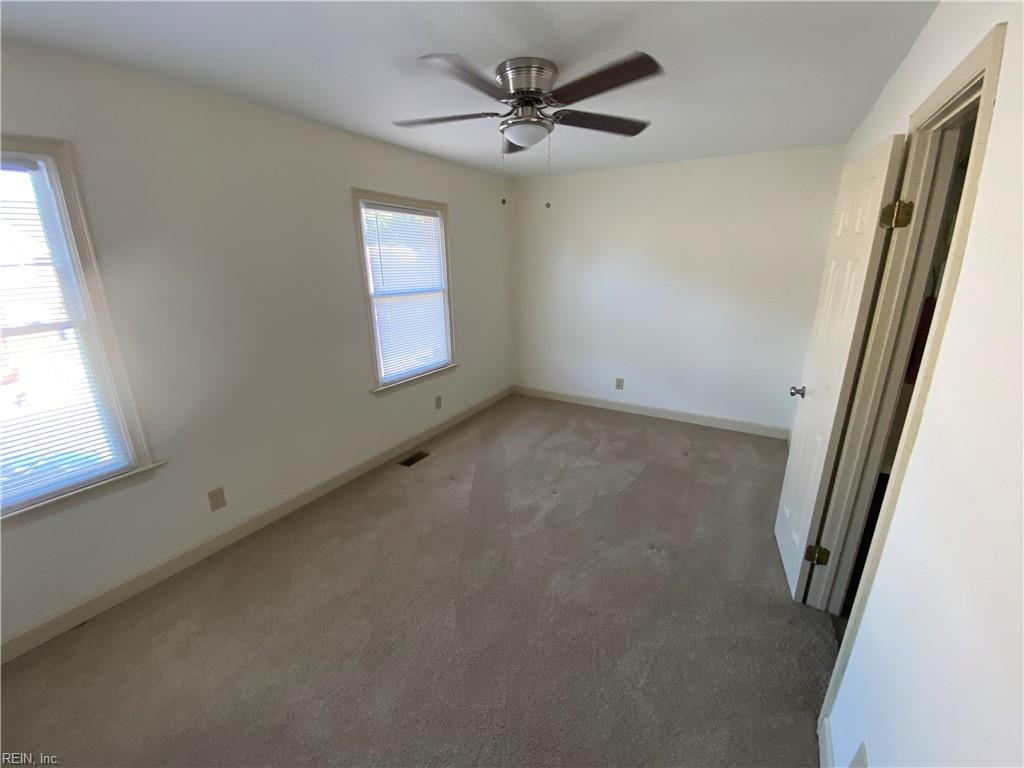 1809 Hearthside Ct Property Photo 22
