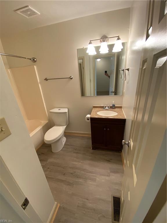 1809 Hearthside Ct Property Photo 29