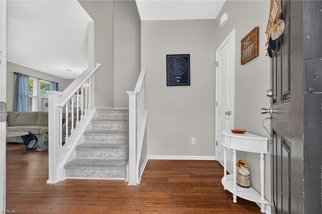 949 Vineyard Pl Property Photo 17