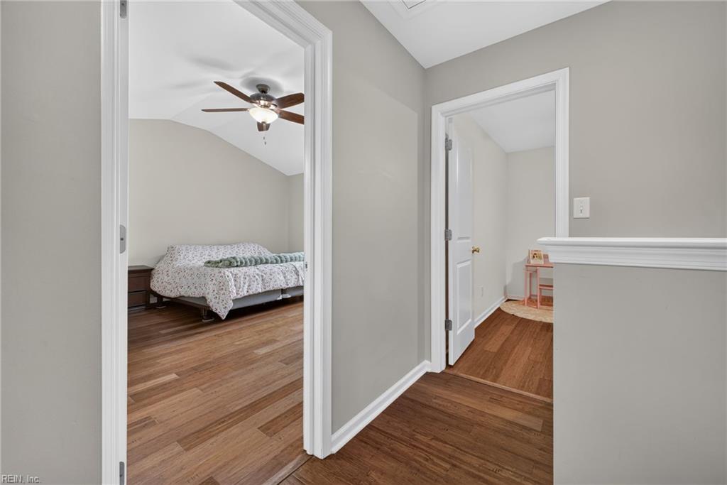 949 Vineyard Pl Property Photo 19