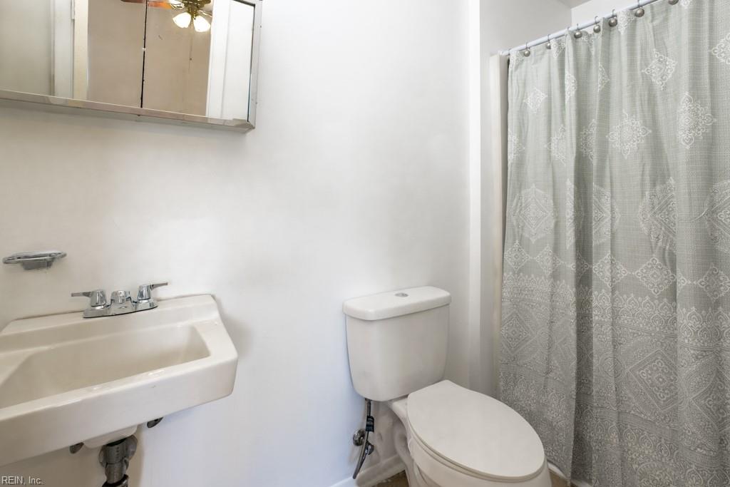 1443 Sangaree Cir Property Photo 13