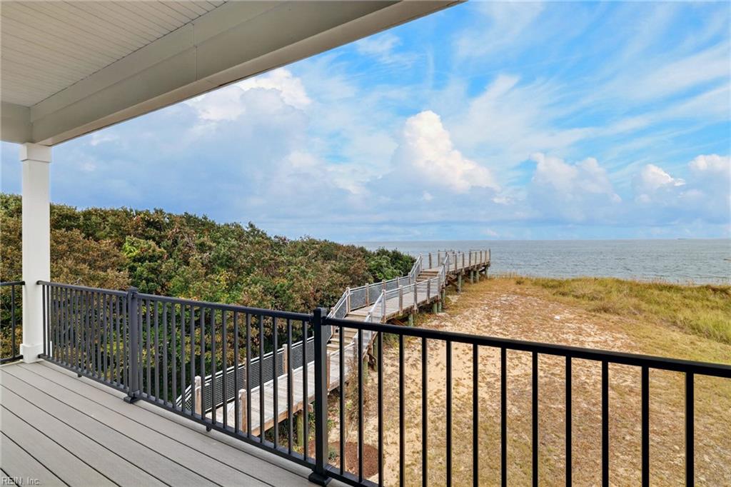 2902 E Ocean View Ave Property Photo 6
