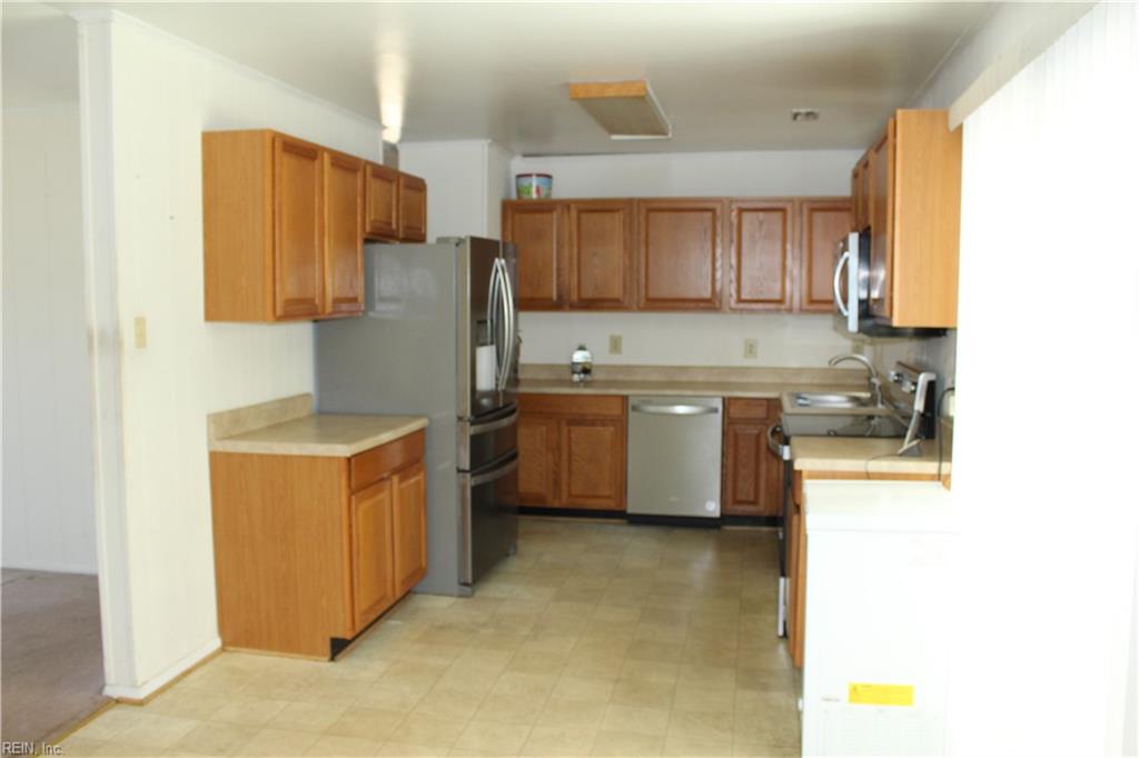 1503 Addison Rd Property Photo 5