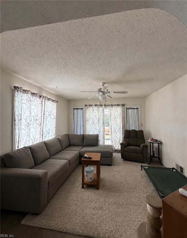 111 Goldcrest Drive Dr Property Photo 5