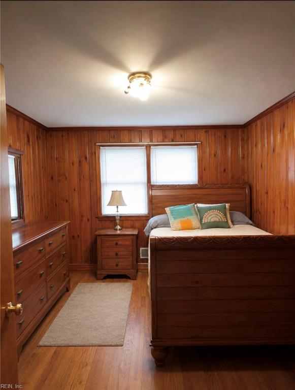 111 Goldcrest Drive Dr Property Photo 6