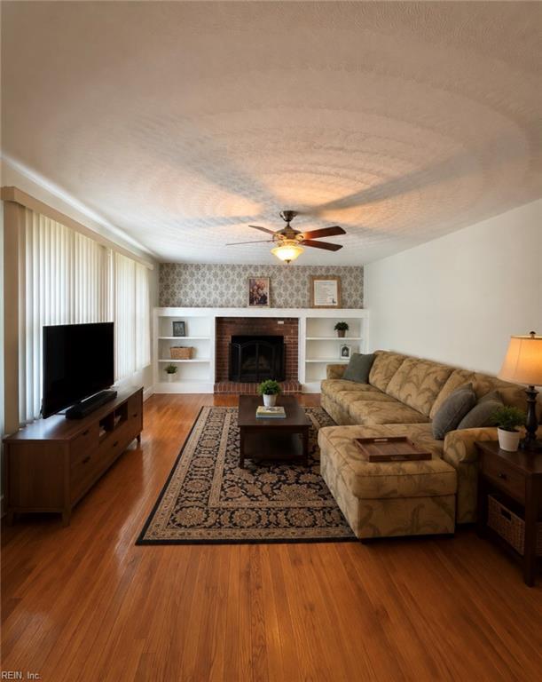 111 Goldcrest Drive Dr Property Photo 8