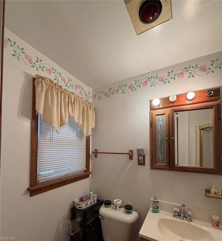 111 Goldcrest Drive Dr Property Photo 9