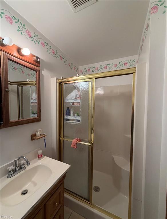 111 Goldcrest Drive Dr Property Photo 10